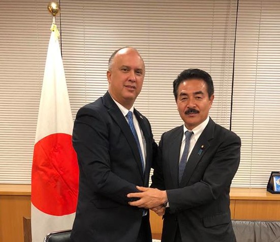 Ratifica Ministro de Estado de Relaciones Exteriores de Japón positivo estado de los vínculos con Cuba